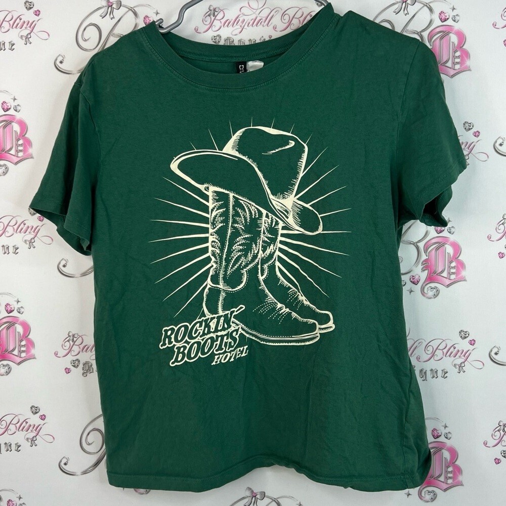 Divided H&M tshirt tee cowgirl 🤠 Green Graphic T-Shirt with Cowboy Boot Design